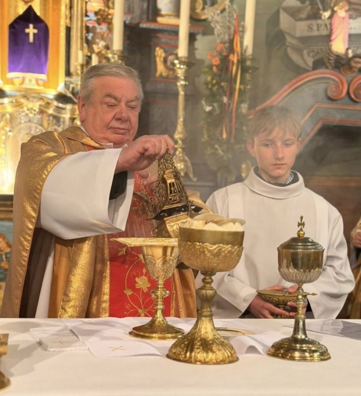 660128890_2924615681203791_5011687062806728617_n